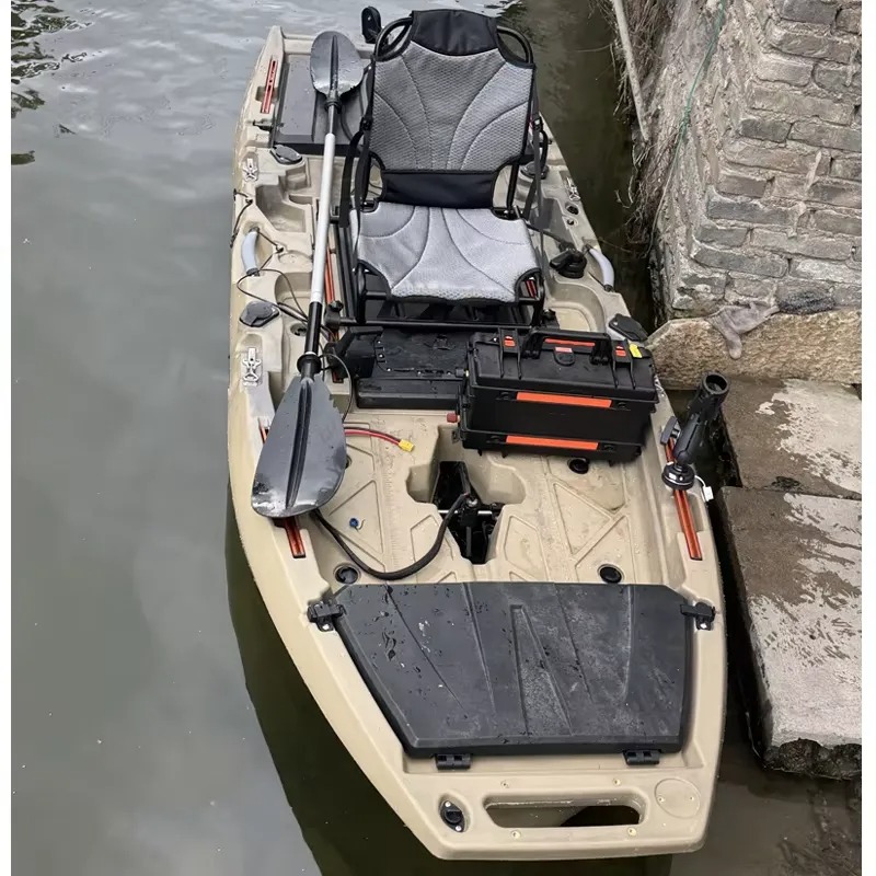 เรือคายัคแบบมีใบพัดขนาด 10 ฟุต - Fishing Kayak Pedal Drive บทวิจารณ์และราคา